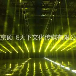 如昊文化傳媒提供專業宣傳片制作,MV攝制,產品拍攝、婚禮跟拍,各種演藝\晚會布場服務 各種演藝\晚會布場、燈光音響舞臺